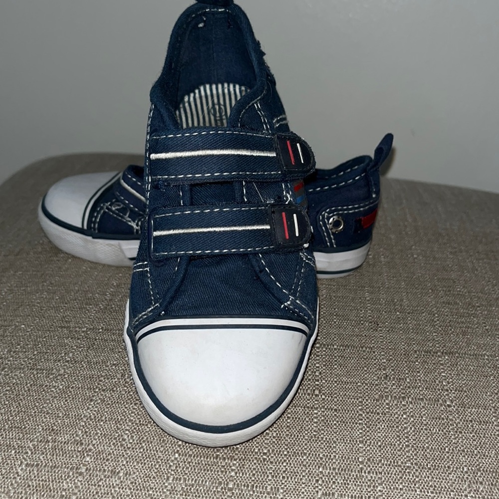 Velcro Sneakers